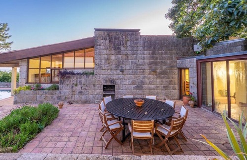Viana do Castelo Apartamento | Spacious Farm w/ sea view & Pool - Near The Beach