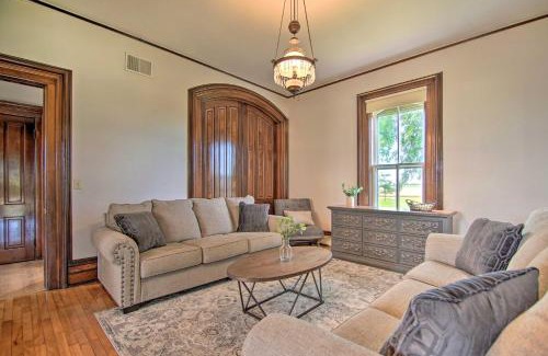 Janesville Casa | Spacious Farmhouse on 200 Acres Along the River