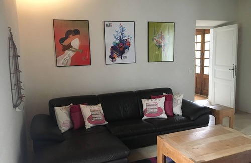 Estampes Otro | Amplia casa de campo, piscina privada, 4 baños, sala de juegos, internet y TV satelital