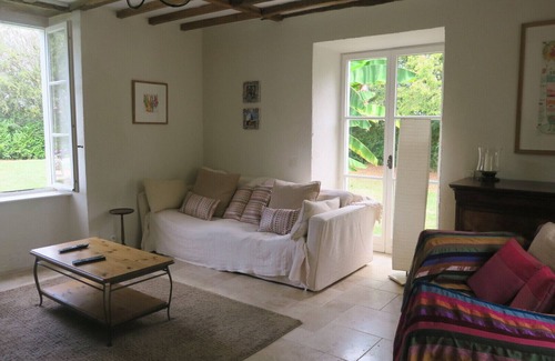 Estampes Otro | Amplia casa de campo, piscina privada, 4 baños, sala de juegos, internet y TV satelital