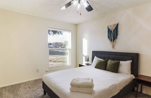Midland Apartamento | Spacious Flat in the Heart of Midland