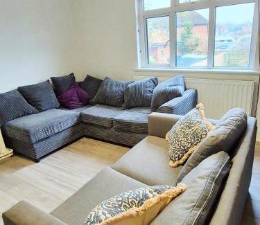 Bicester Apartamento | Spacious Flat Near Train Station - By ShireStays