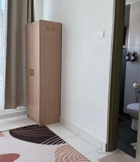 Seksyen 14 Apartamento | Spacious Flat with Breakfast Wifi 3 Free Parking at Seksyen 7