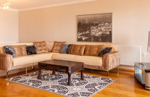 Karsiyaka Apartamento | Spacious Flat with Sea View in İzmir Karsiyaka