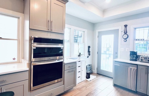 Bloomingdale Casa | Spacious four-bed, three-and a half- bath townhome in Washington DC.