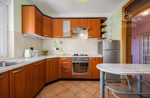 Murine Apartamento | Spacious four bedroom apartment in a quite location