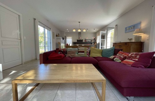 Domino Casa | Villa en Oléron para 10 personas, cerca de la playa, wifi, terraza, jardín privado, mascotas permitidas