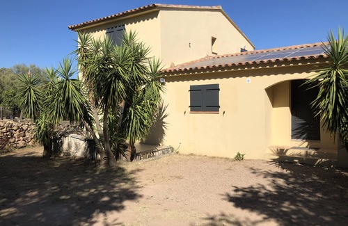 San-Gavino-di-Carbini Casa | Spacious villa with private pool 10 minutes from the beaches