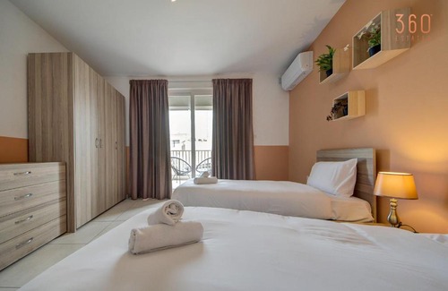 Pieta Apartamento | Spacious, fully equipped 4BR home in Pietà with WIFI by 360 Estates