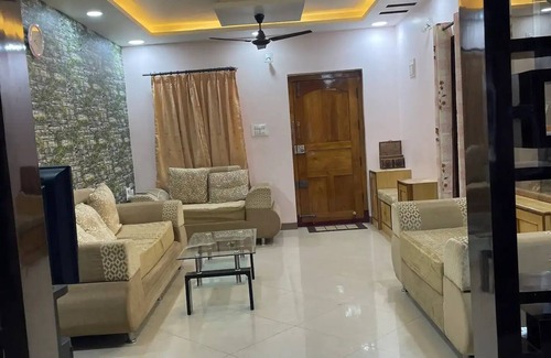 Malleshwaram Apartamento | Spacious & Fully furnished 2-bedroom apartment in Malleshwarm Bengaluru.