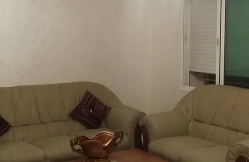 Oum El Guerdane Apartamento | Apartamento de lujo amueblado espacioso y bien ubicado