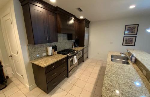 Traverse City Casa | Spacious furnished suite at Peninsula Bay Resort
