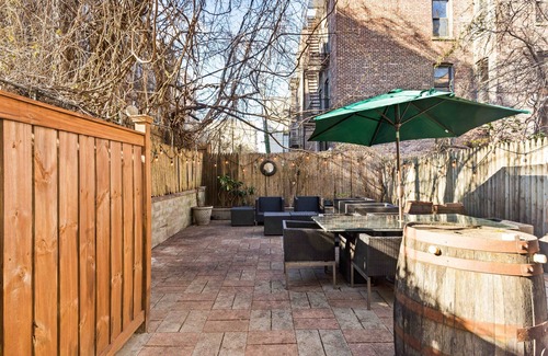 Prospect Heights Apartamento | Amplio jardín Apartamento en Brooklyn hermosa Brownstone