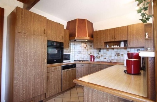 Pierrefitte Cabaña | Gîte spacieux avec salle de jeux, cheminée, terrasse et proche des sites culturels