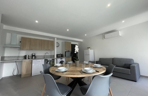 Couzon Cabaña | Gran gîte con piscina, spa y confort moderno en Couzon