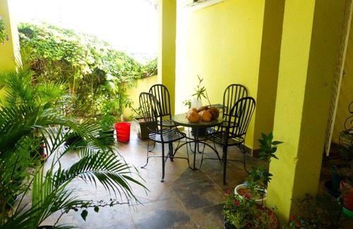 Hastings Apartamento | Spacious ground floor apartment close to beaches, bars and restaurants