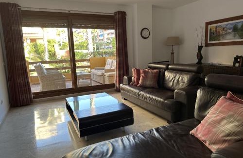 Punta Prima Apartamento | Spacious ground floor apartment