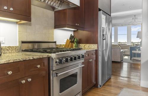 WaterSound Beach Apartamento | Spacious, Gulf Views 110B WaterSound Crossings Steps to Beach and Pool condo