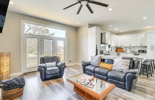 Newport News Casa | Spacious Hampton Vacation Home Near Beaches!
