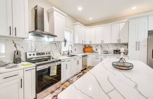 Newport News Casa | Spacious Hampton Vacation Home Near Beaches!