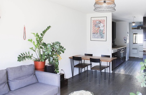 La Courneuve Apartamento | Spacious haven of peace with beautiful decoration