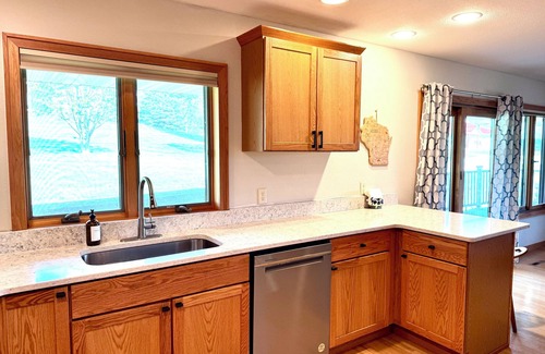 Hillsboro Condominio | Spacious Hillsboro Condo 2