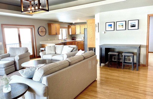 Hillsboro Condominio | Spacious Hillsboro Condo 1