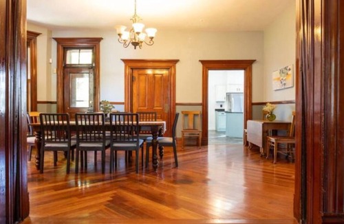 Shaw Casa | Spacious + Historic 3-story Home Private Driveway Sleeps 16 Convenient Location!