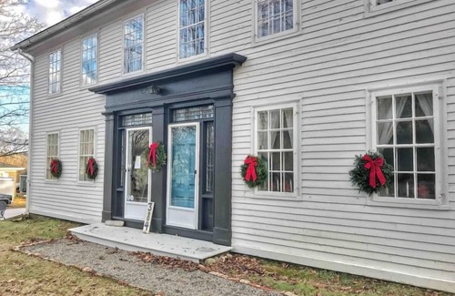 Winterport Casa | Spacious Historic Home In Quiet River Village