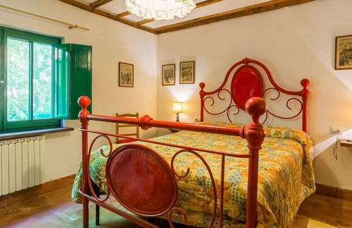 San Marcello Piteglio Casa | Espaciosa casa de vacaciones con piscina compartida