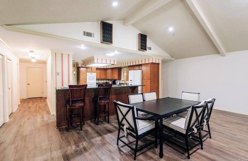 Hot Springs Village Casa | Spacious Home on the 18th Fairway at Desoto Golf Course