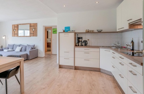 Helfenstein Apartamento | Spacious holiday flat, 4 km to the ski lift