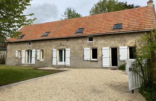 Asnieres-en-Bessin Casa | Spacious holiday home near Omaha Beach