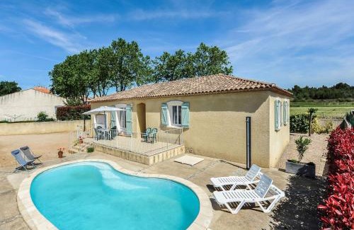 Beaufort Casa | Spacious Holiday Home in Aigues vives