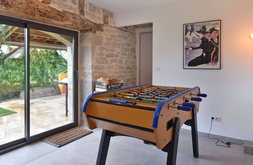 Thegra Casa | Amplia casa de vacaciones en Thégra con piscina privada
