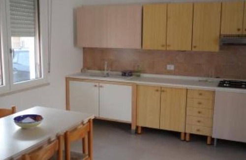 Pesaro Apartamento | Amplia casa de vacaciones en el área de Baia Flaminia