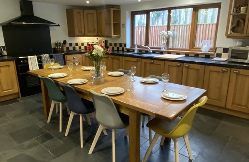 Bude Casa | Spacious holiday home near Duckpool Bay