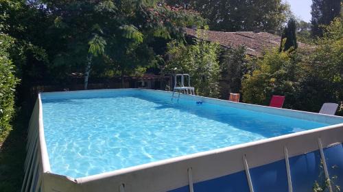 Celles Casa | Spacious holiday home with pool in pretty village