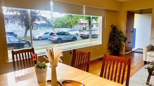 Fraserview Apartamento | Spacious home 15mins to Downtown
