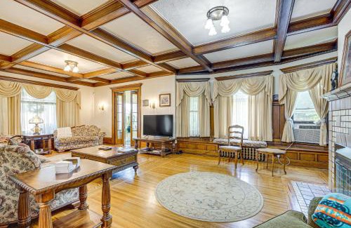 Salamanca Casa | Spacious Home 2 Mi to Seneca Allegany Casino!