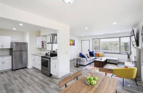 Atlanta Casa | Spacious Home (3BD/2BA) on a Hill near Dwntwn ATL