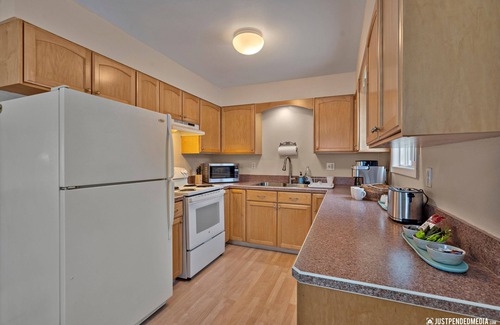 Northeast Anchorage Casa | Spacious Home Base for your Alaskan Adventures