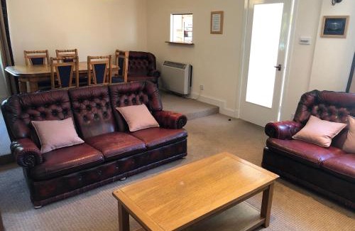 Scalloway Apartamento | Spacious home by the sea in Scalloway.