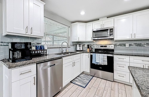 Pinellas Point Casa | Spacious home central to Downtown St. Pete and the Beach