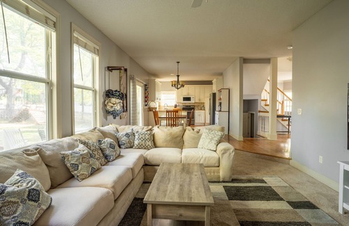 New Century Casa | Spacious home for family fun or groups. - No cleaning fee -