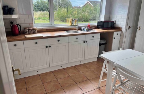 Grantham Casa | Spacious home from home free parking