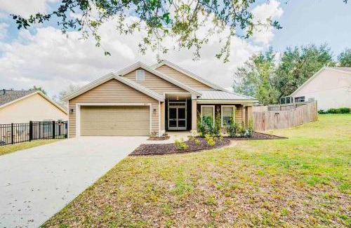 Minneola Casa | Spacious Home - Heated LED Pool & Ping Pong