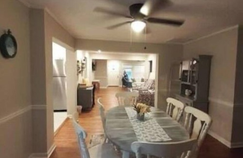 Newnan Casa | Spacious home in Historic Newnan
