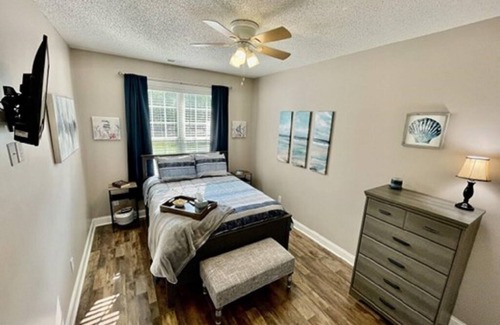 Hartsville Casa | Spacious Home in Peaceful Neighborhood. Close to Downtown.