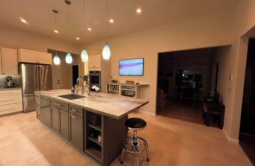 Del Monte Forest Casa | Spacious Home in the Forest